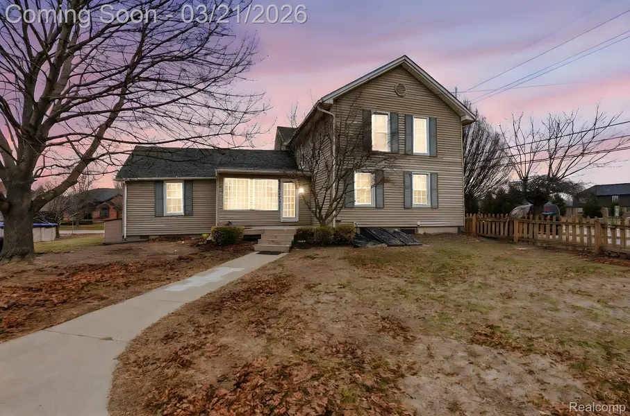 49777 Card RD, Macomb Township, MI 48044