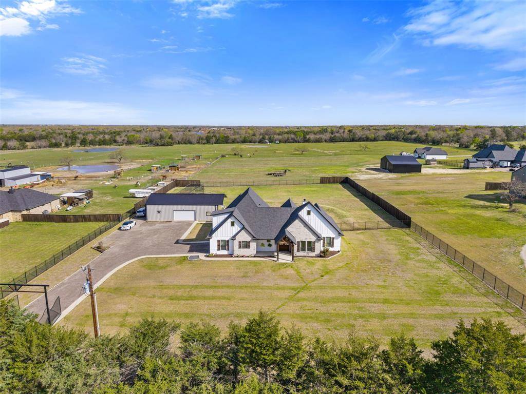 4933 County Road 2208, Greenville, TX 75402