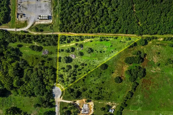 354 Trailride Lane, Nocona, TX 76255