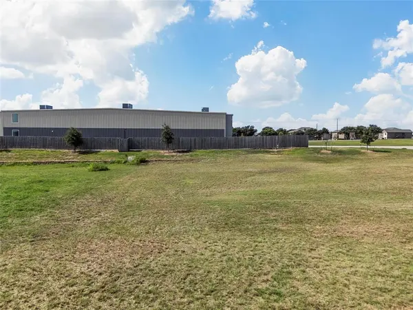 9924 Bridlewood Lane, Waco, TX 76708
