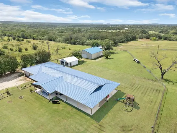 10292 W US Highway 190 W, Lometa, TX 76853