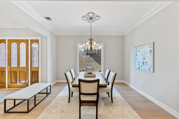 1211 Mackie Drive, Carrollton, TX 75007