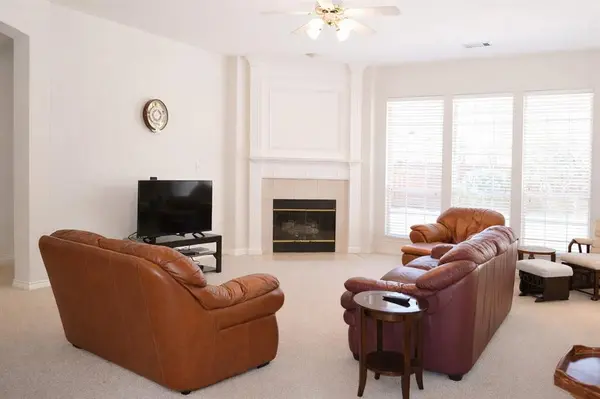 1608 Crown Point Road, Mckinney, TX 75072