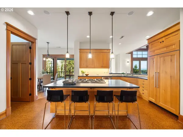 10300 SE SUN BURST WAY, Happy Valley, OR 97086