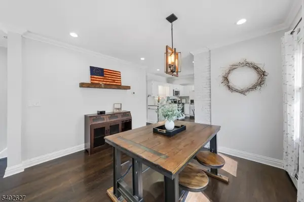 245 N 12Th St, Kenilworth Boro, NJ 07033