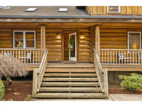 7833 SW LARCH ST, Portland, OR 97223