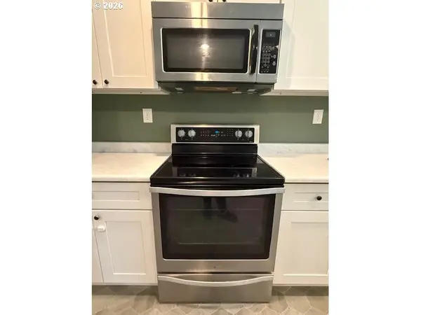 440 MONT ST, Canyonville, OR 97417