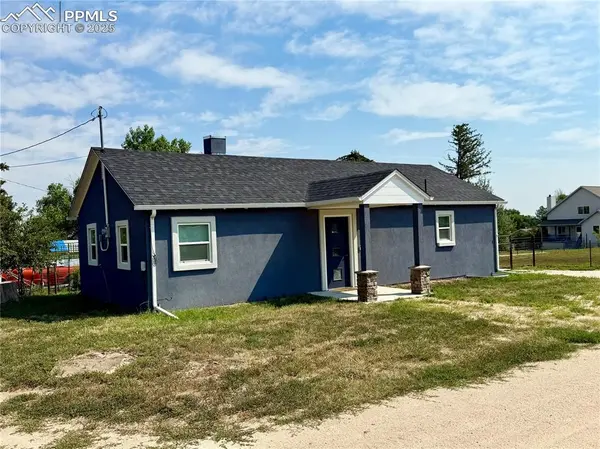 527 Navajo AVE, Simla, CO 80835