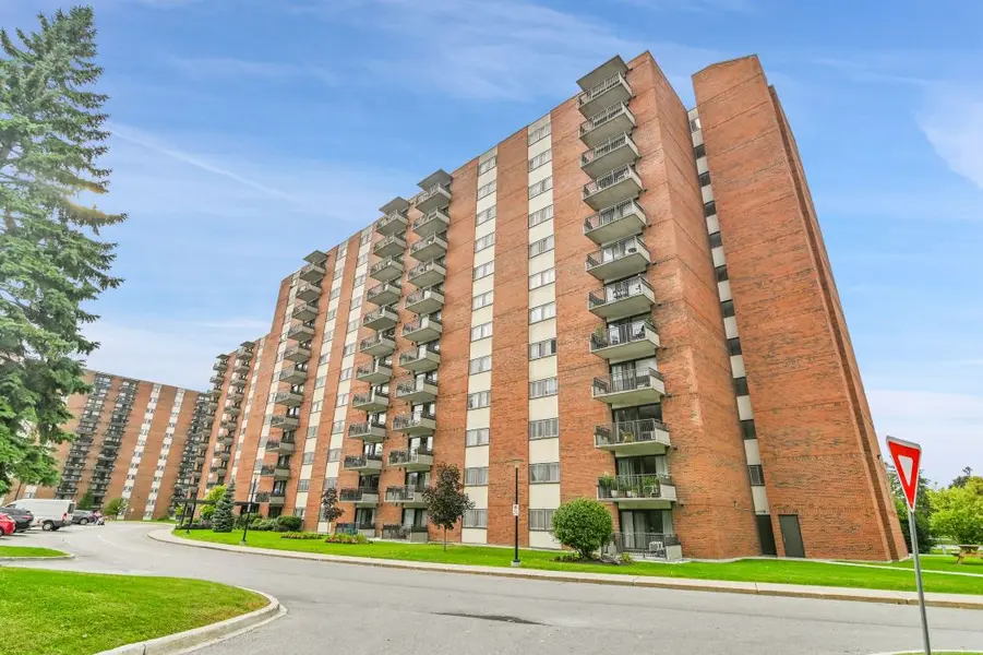 1485 BASELINE RD #1104, Belair Park - Copeland Park And Area, ON K2C 3L8