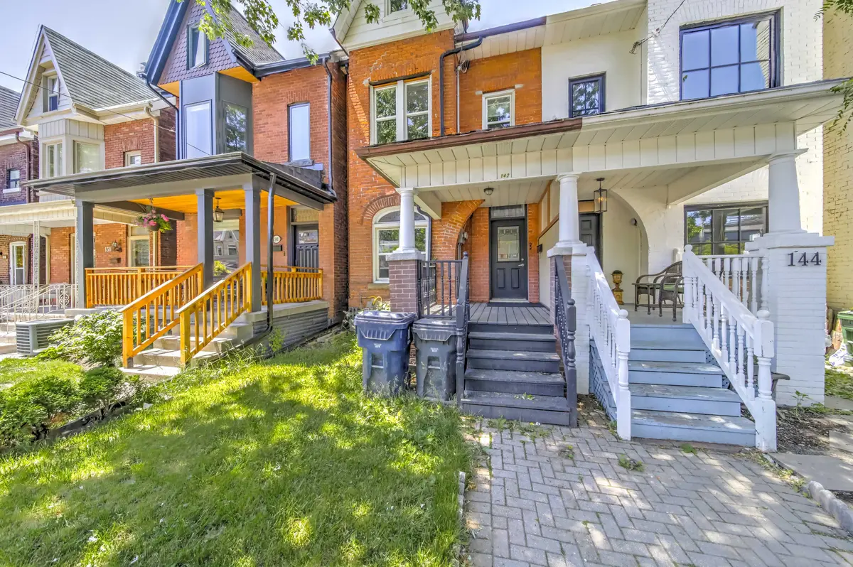 142 Grace ST #Bsmt, Toronto C01, ON M6J 2S2