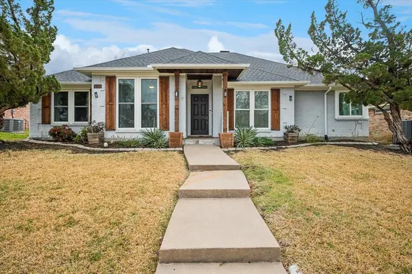 1314 Red Maple Drive,  Carrollton,  TX 75007