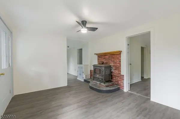 68-A Trenton Ave, Frenchtown Boro, NJ 08825