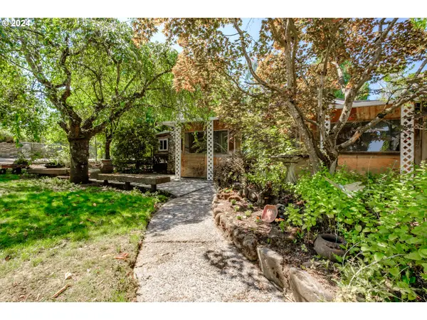 6025 SE 124TH AVE, Portland, OR 97236