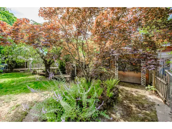 6025 SE 124TH AVE, Portland, OR 97236