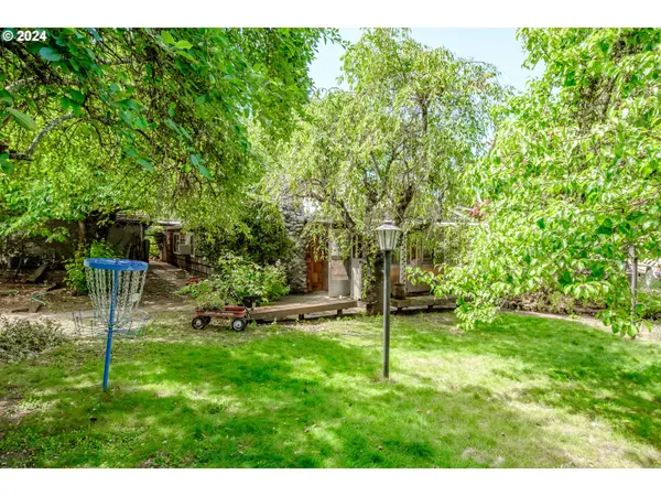 6025 SE 124TH AVE, Portland, OR 97236