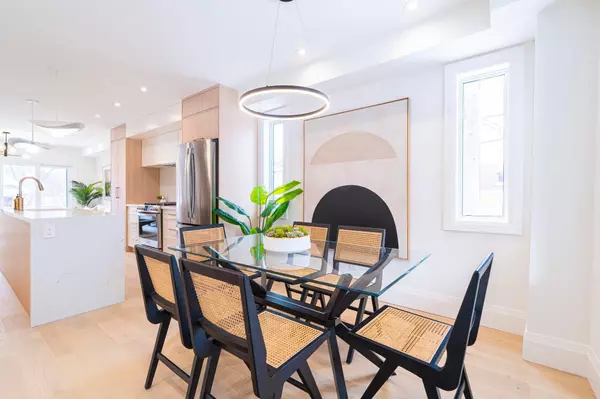 138 Winona DR, Toronto C02, ON M6G 3S7