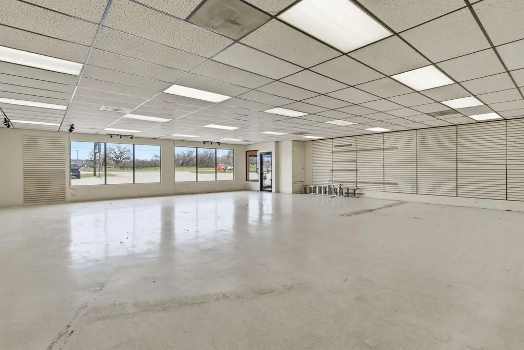 937 E Main Street, Eastland, TX 76437