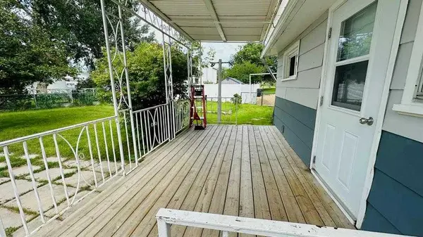 1133 300 Newcastle Place, Drumheller, AB T0J 0Y2