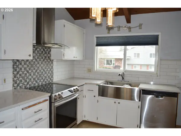 3130 NE 142ND AVE, Portland, OR 97230