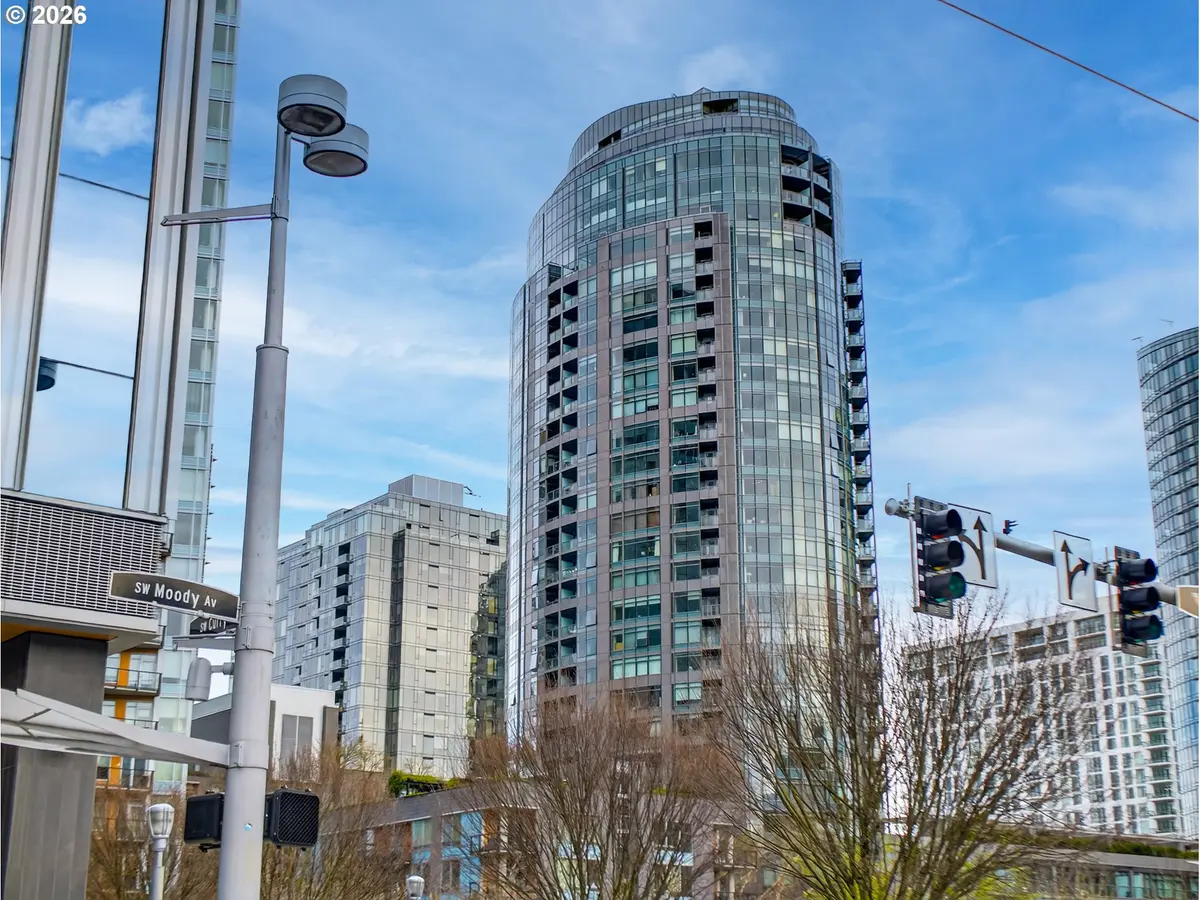 3601 S RIVER PKWY #2304, Portland, OR 97239