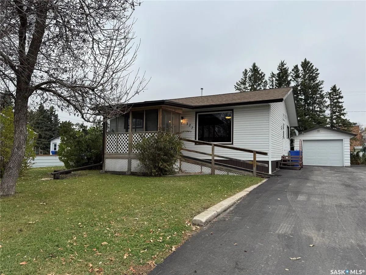 127 Broadway STREET, Foam Lake, SK S0A 1A0