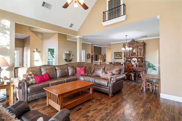 1323 Meadowbrook Drive, Mckinney, TX 75069