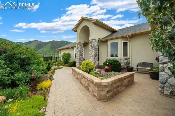 4170 Plateau DR, Colorado Springs, CO 80921