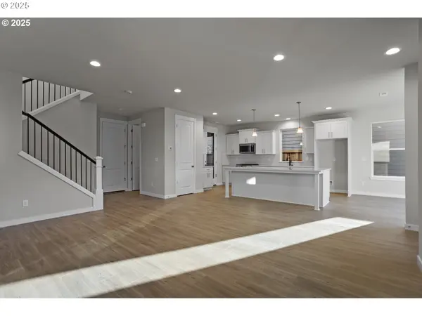 8254 SE Orion LN, Hillsboro, OR 97123