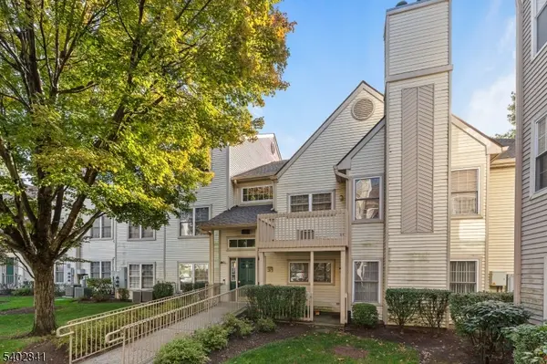 11 Evergreen Dr #63, Clifton City, NJ 07014