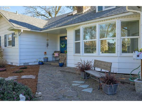 2580 ELYSIUM AVE, Eugene, OR 97401