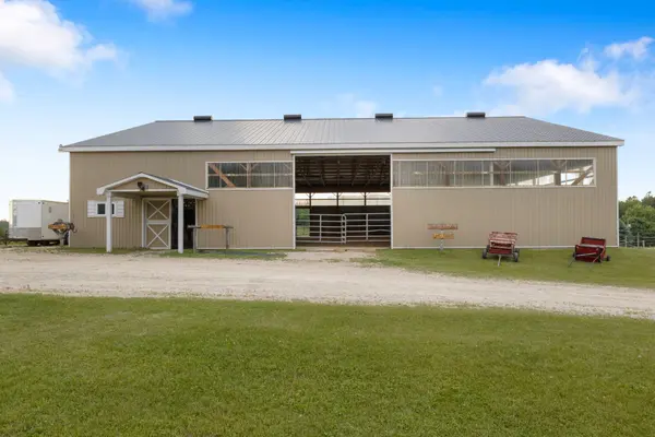 413294 Baseline RD, West Grey, ON N0G 1R0