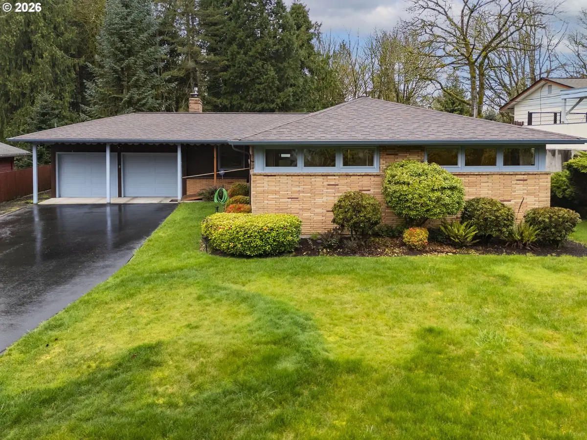 3017 AMMONS DR, Longview, WA 98632