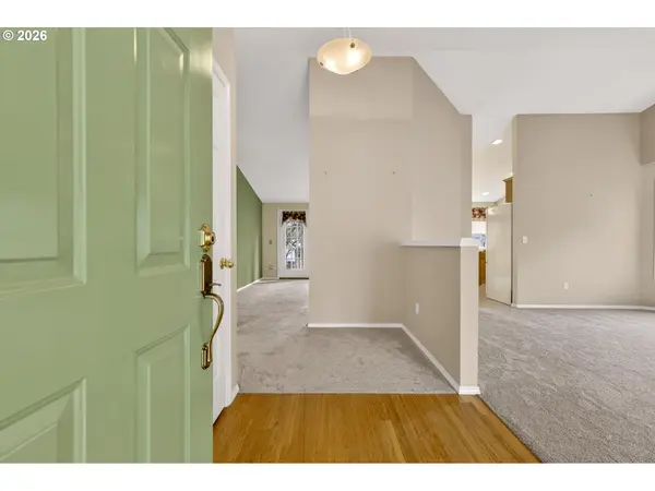 12001 NE 44TH AVE, Vancouver, WA 98686