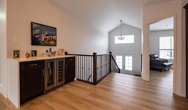 39 Cadham Bay, Portage La Prairie, MB R1N 3Y5