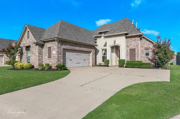 606 Glenshire Drive, Bossier City, LA 71111