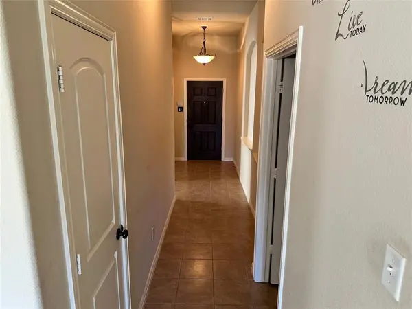 1013 Lake Grove Drive, Little Elm, TX 75068