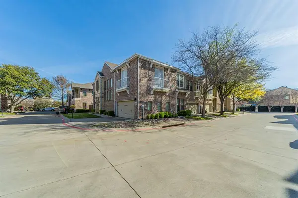 2202 Shady Vista, Richardson, TX 75080