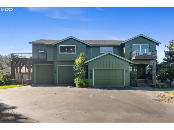 424 SW CLIFF ST, Depoe Bay, OR 97341