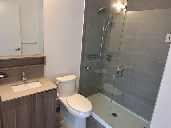 5 Buttermill AVE #2702, Vaughan, ON L4K 0J5