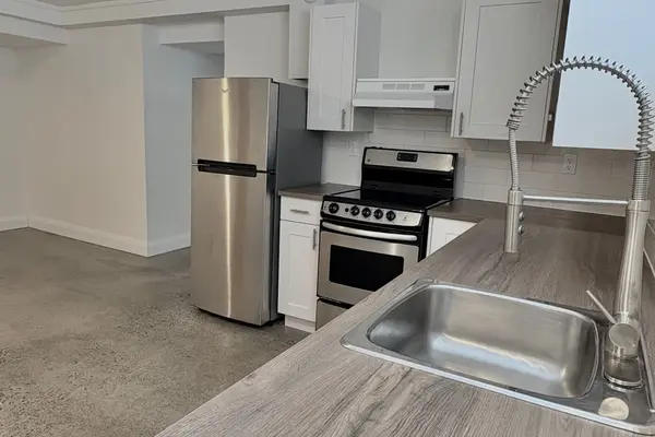 228 Glynn AVE #B, Overbrook - Castleheights And Area, ON K1K 1S3