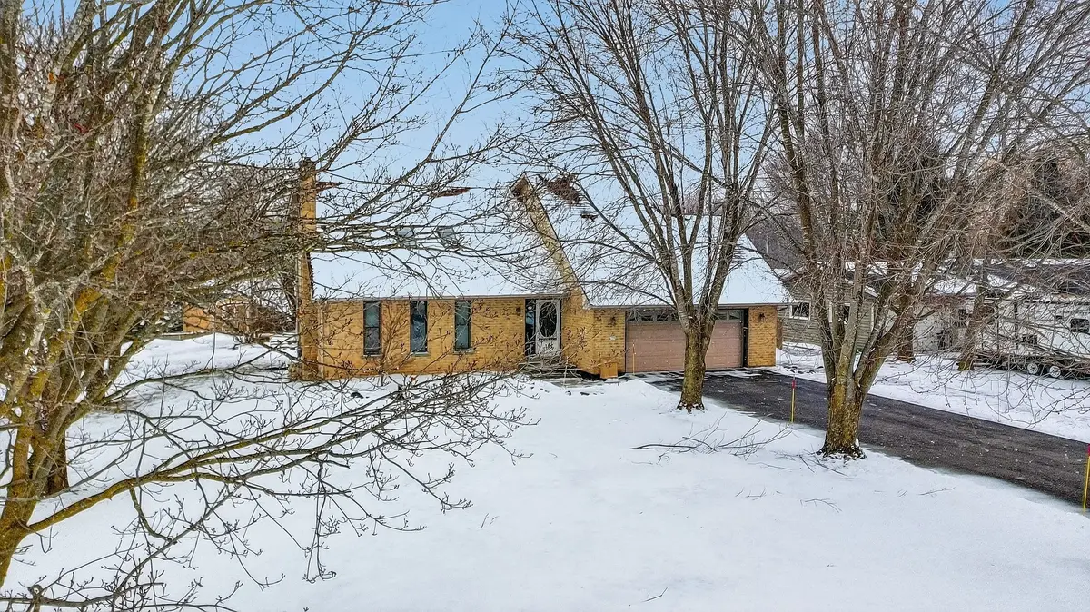 102 Mary AVE W, Georgian Bluffs, ON N4K 5N5