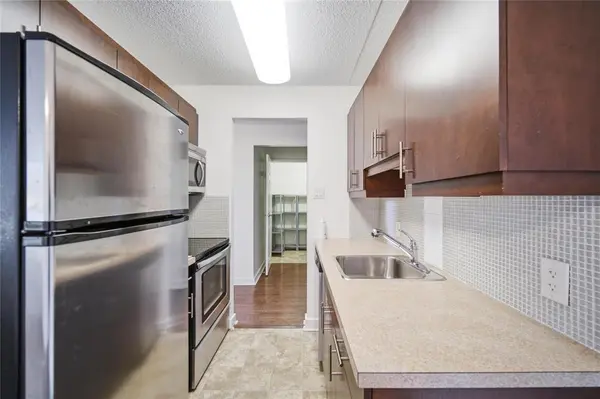 1030 Grant AVE, Winnipeg, MB R3M 2A2