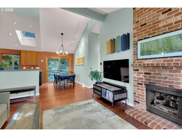 3212 NW WILSON ST, Portland, OR 97210