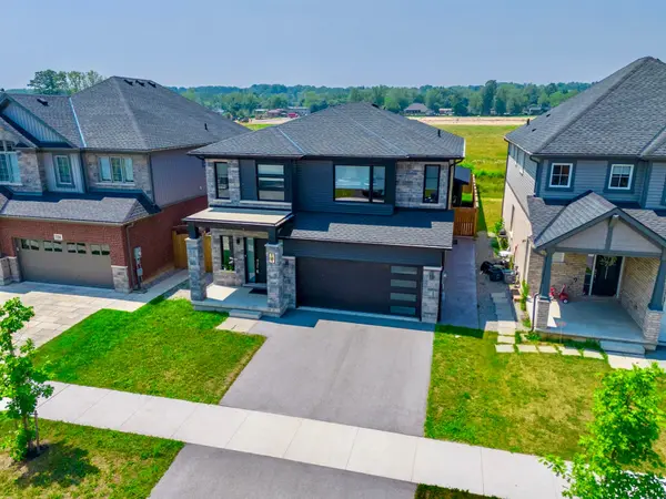 128 Susan DR, Pelham, ON L0S 1E6