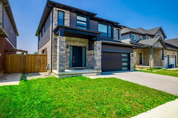 128 Susan DR, Pelham, ON L0S 1E6