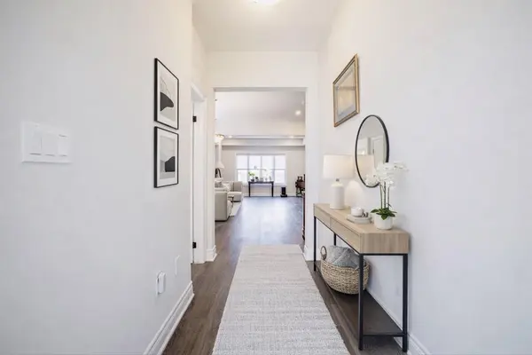 128 Susan DR, Pelham, ON L0S 1E6