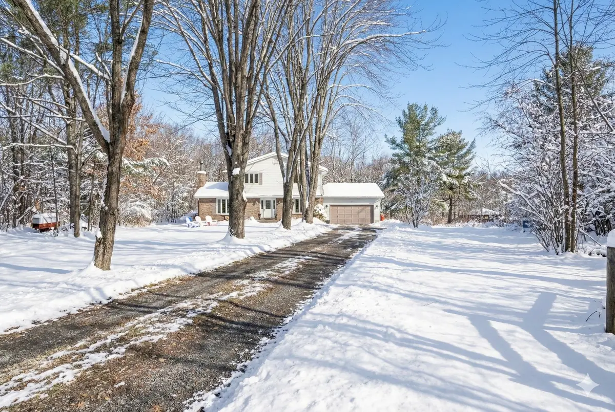 3900 Stonecrest RD, Constance Bay - Dunrobin - Kilmaurs - Woodlawn, ON K0A 3M0