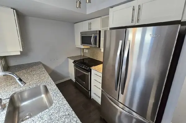 35 Bastion ST #706, Toronto C01, ON M5V 0C2