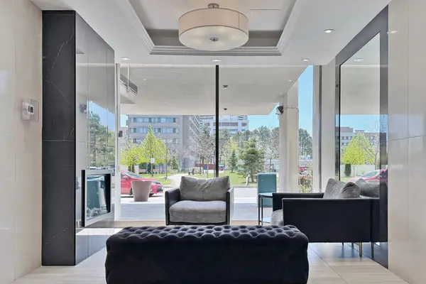 735 Don Mills RD #2108, Toronto C11, ON M3C 1T1