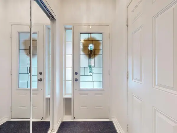 16 SILVESTER ST, Ajax, ON L1Z 0M6